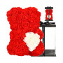 Medvídek z růží 30 cm, červený s bílým srdcem SPRINGOS ROSE BEAR