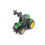 Traktor John Deere s mechanismem pro uchopení kulatiny / 1540