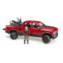 Pick-Up RAM 2500 Power Wagon s motocyklem Ducati Desert Sled a jezdcem 1:16 02502