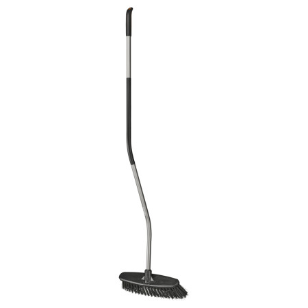 Koště se zahnutou násadou Ergonomic™