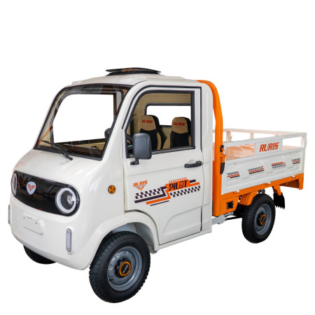 Nákladní e-vozidlo PILOT 5000A, bílé