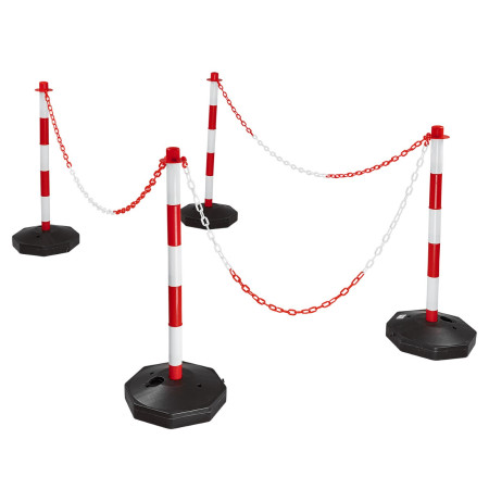 Sloupky s řetězem pro blokování vjezdu, 4 ks